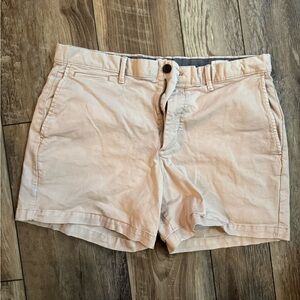 GAP Men’s Light pink Shorts